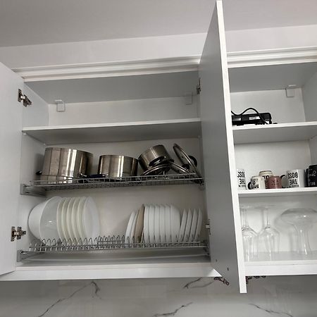 Bratti'S Apartment Near Tirana Center And Mother Teresa Airport المظهر الخارجي الصورة