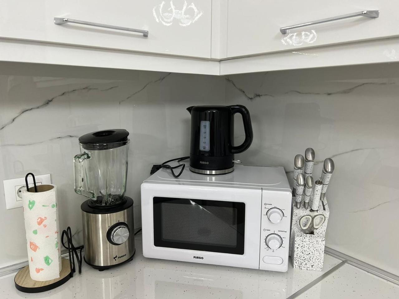 Bratti'S Apartment Near Tirana Center And Mother Teresa Airport المظهر الخارجي الصورة