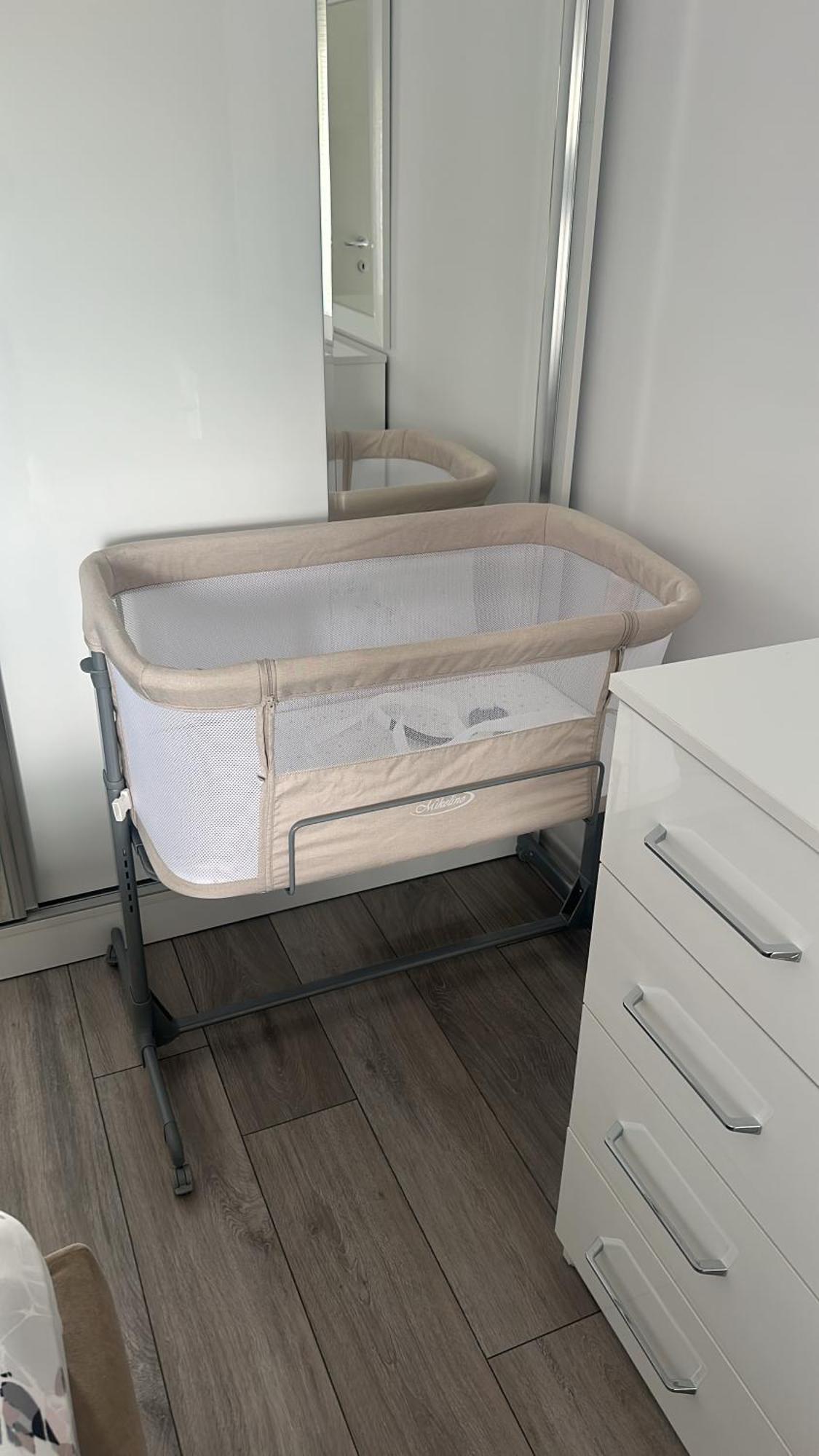 Bratti'S Apartment Near Tirana Center And Mother Teresa Airport المظهر الخارجي الصورة
